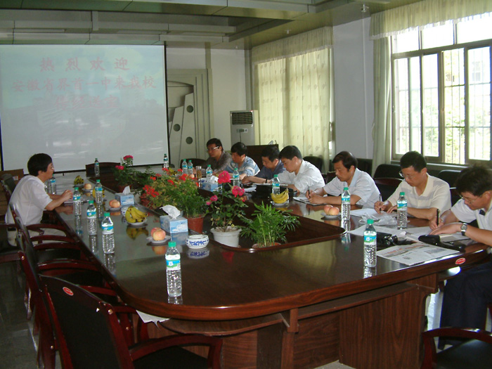 临川二中--安徽省界首一中来我校参观考察