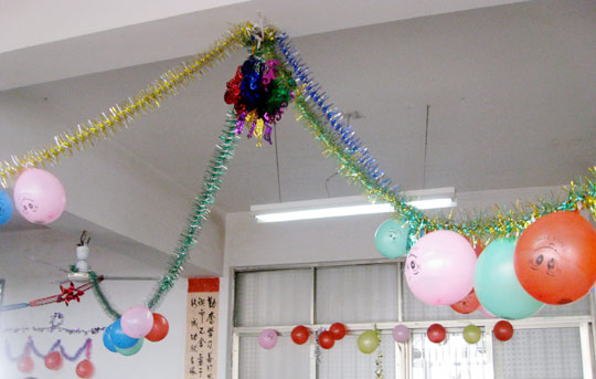 装饰本班教室环境