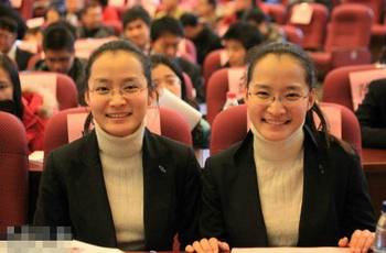 临川二中--【校园话题】清华姐妹花,样样顶呱呱